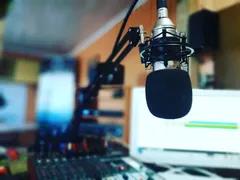 RADIO PROYECCION FM 