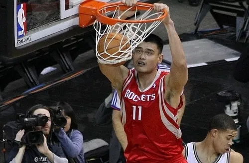 Яо Мин: китайский маяк НБА 