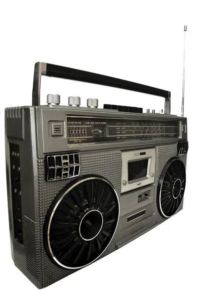 RADiO F