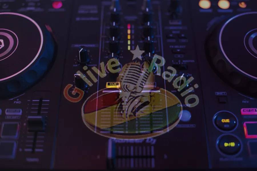 G-LIVE RADIO UK